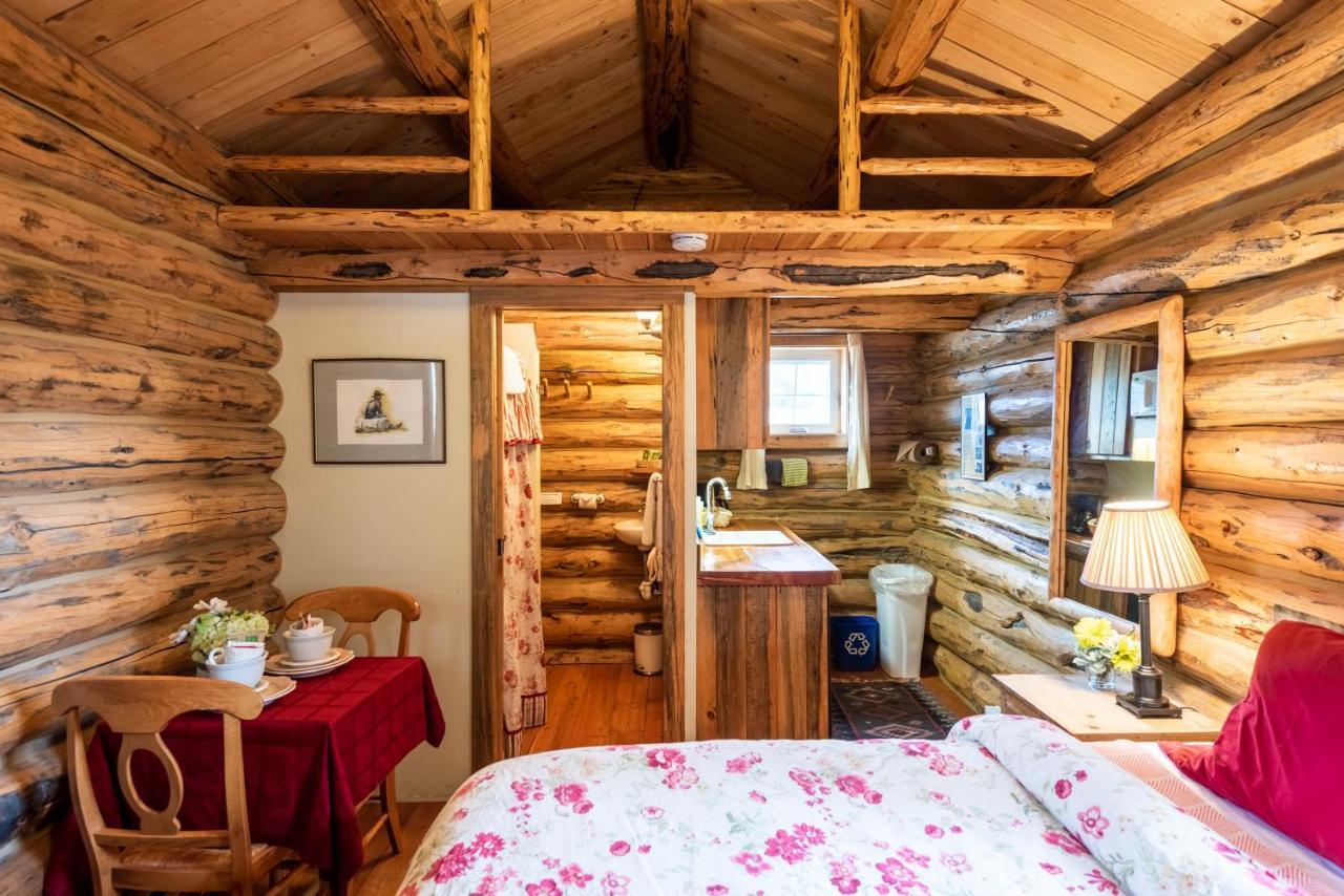 Log Cabin Motel Pinedale Eksteriør billede