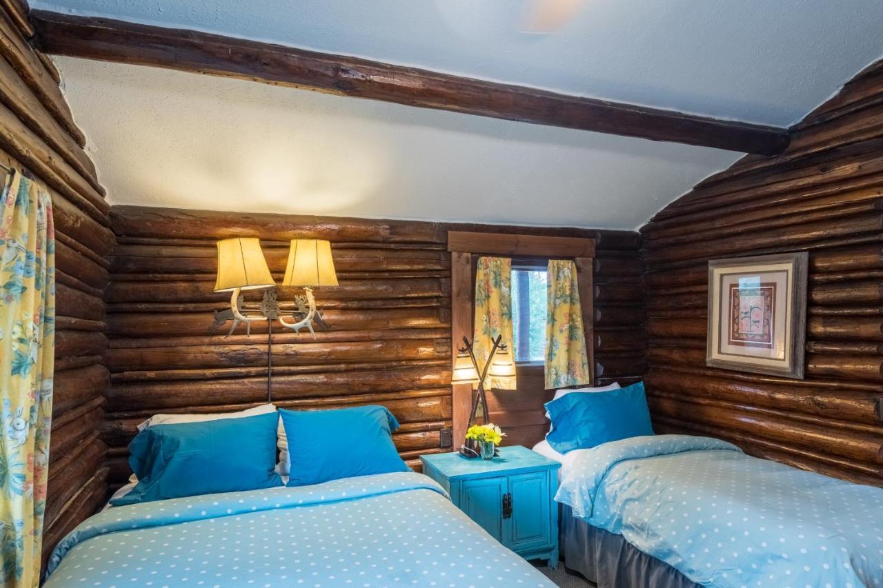 Log Cabin Motel Pinedale Eksteriør billede
